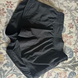 Lululemon Hotty Hot High Rise 2.5” Short